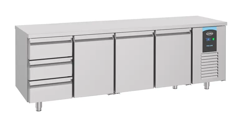 Combisteel Kühltisch 3 Türen 3 Schubladen Energy Line, Serie 700