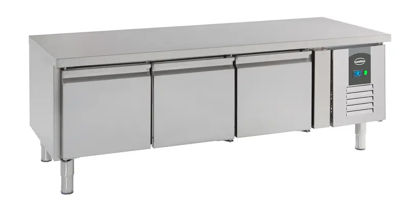 Combisteel Kühltisch 650 Hoch 3 Türen, 1600 x 700 x 650 mm