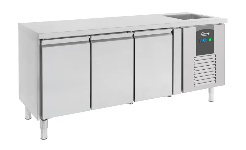 Combisteel Kühltisch Spülbecke 3 Türen, Serie 700