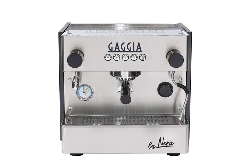 Gaggia Milano Siebträgermaschine LA NERA COMPACT 1-Gruppig, Festwasseranschluss, silber/schwarz, inkl. Aufstellung