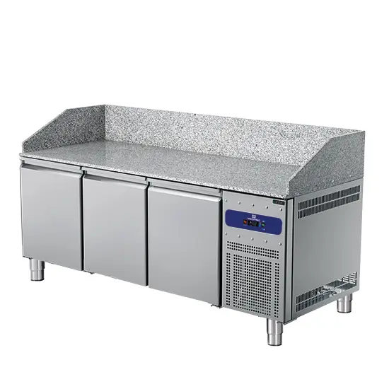Mastro Pizzatisch 2150 mm mit 3 Türen 600x400 mm - RESTPOSTEN